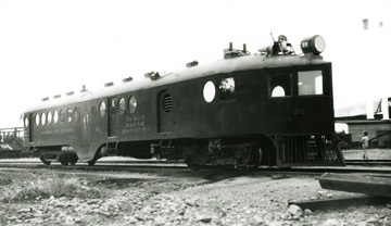 Photo of McKeen car in 1935